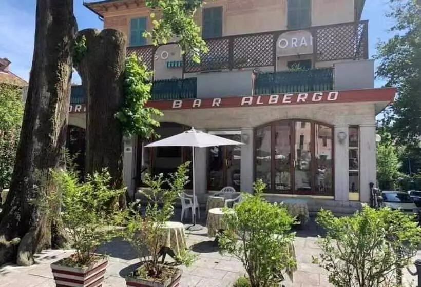 Hotelli Albergo Magenta