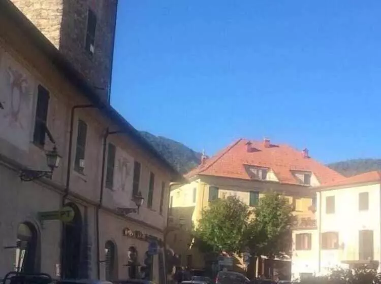 Hotelli Albergo Magenta