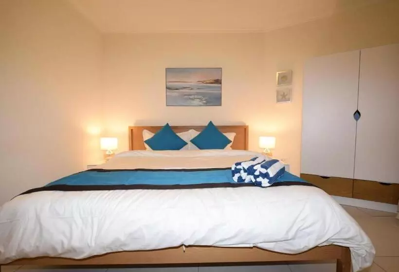 هتل Arena Condos Aruba Few Steps From Eagle Beach!