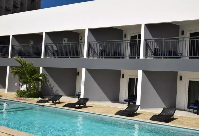 هتل Arena Condos Aruba Few Steps From Eagle Beach!