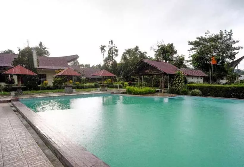 ホテル Capital O 91073 Rantepao Lodge