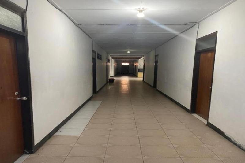 בית מלון כפרי Capital O 91073 Rantepao Lodge