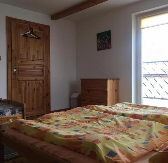 ペンション Agro Privat