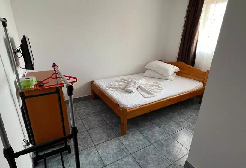 ペンション Casa Radoi