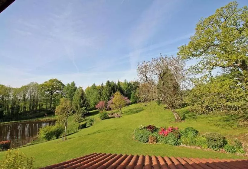 Aamiaismajoitus (B&B) Aux Quatre Vents