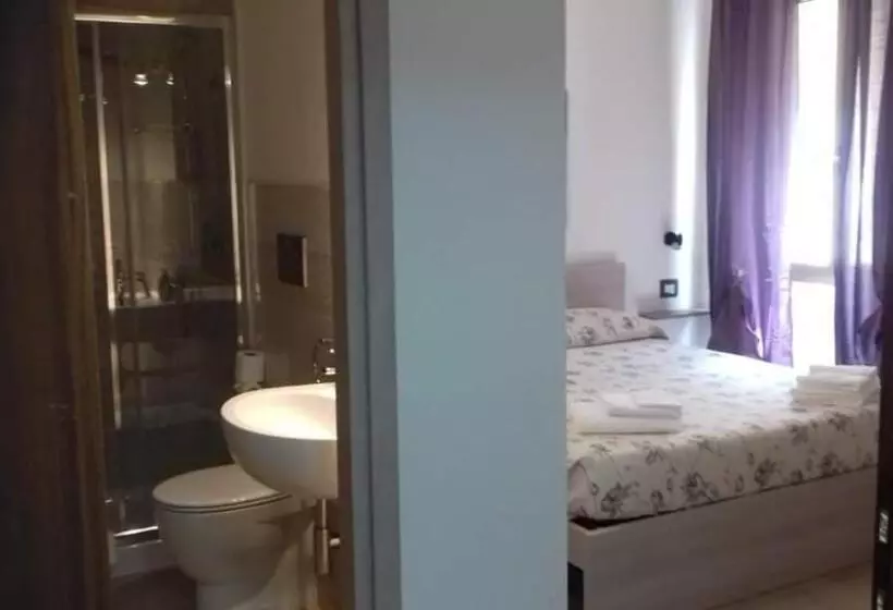 تختخواب و صبحانه Domo Silvia