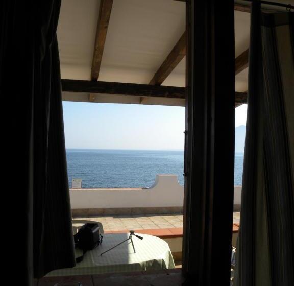 Ai Tre Scalini Da Vita