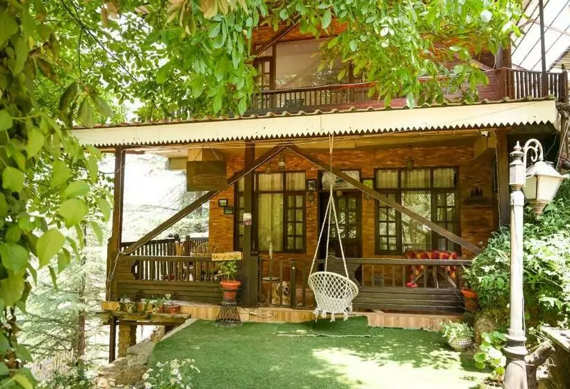 ホテル Royal Swiss Cottage