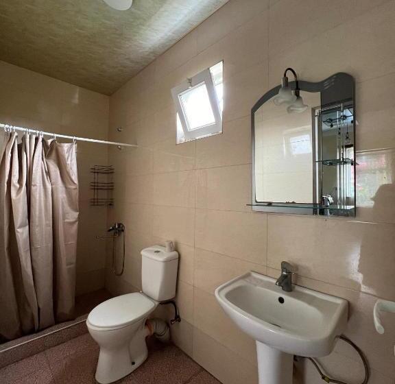 پانسیون Medea S Guest House