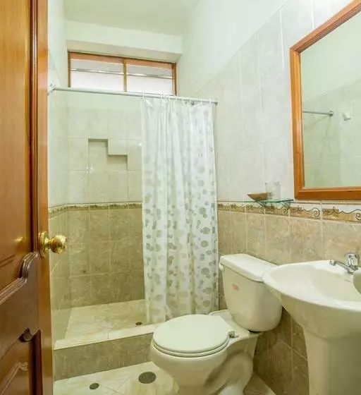 ユースホステル Rosa Victoria