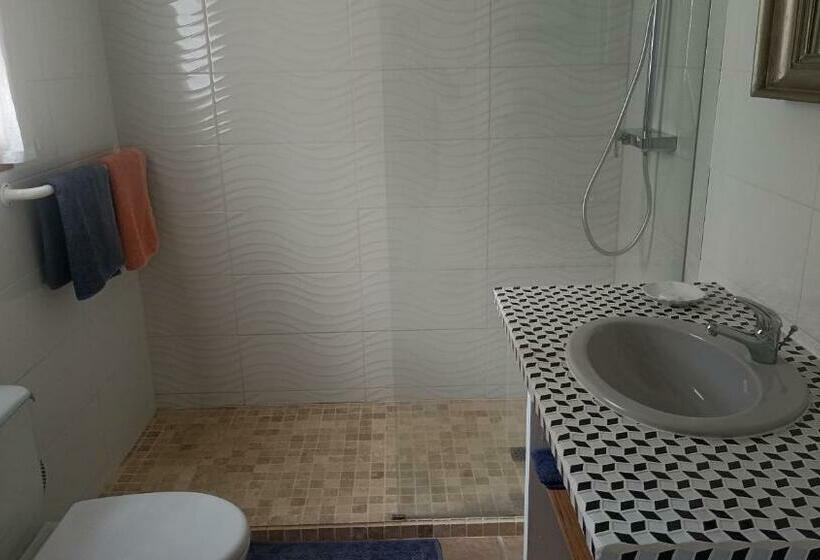 مبيت وإفطار Jour Aprés Jour Au Mas D Alzas Chambres D Hotes Et Gite