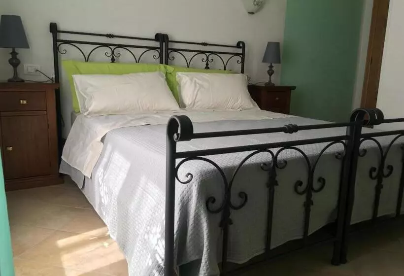 ホテル Agriturismo La Ferriera
