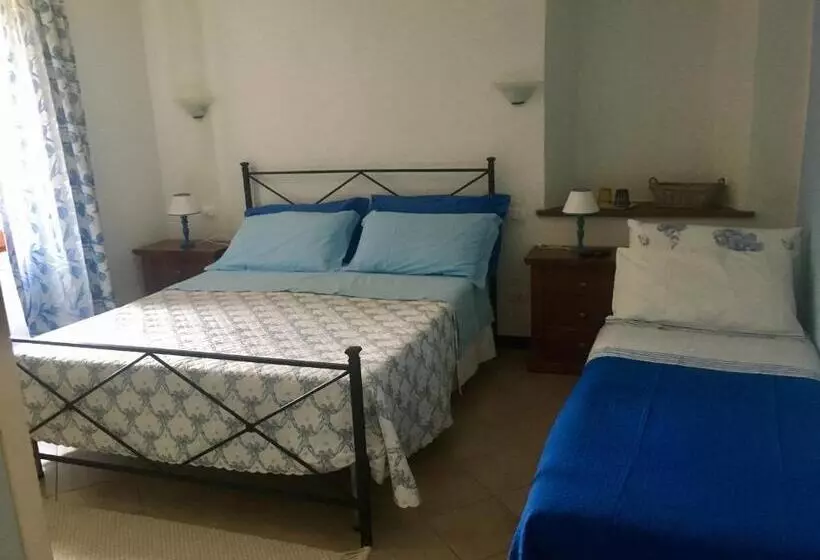 ホテル Agriturismo La Ferriera