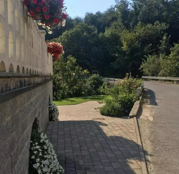 ホテル Agriturismo La Ferriera