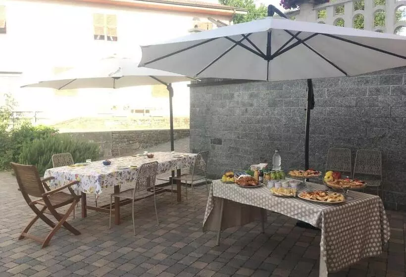 ホテル Agriturismo La Ferriera