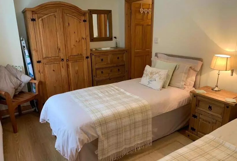 Parc Farm B&b