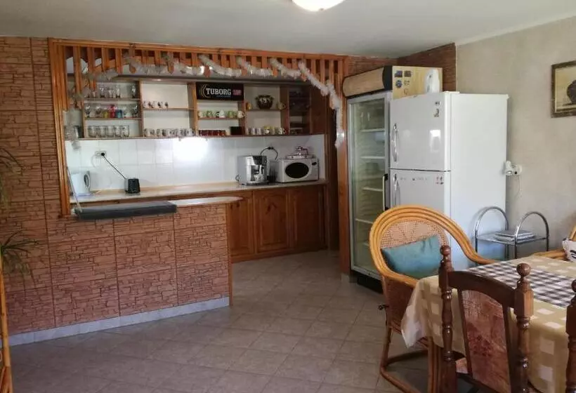 پانسیون Guest House Benita   стаи за гости