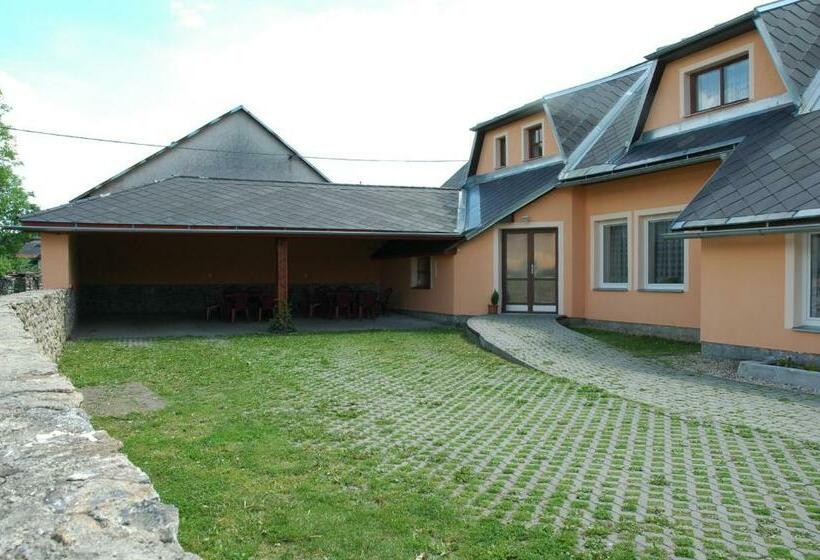 펜션 Penzion Polnička