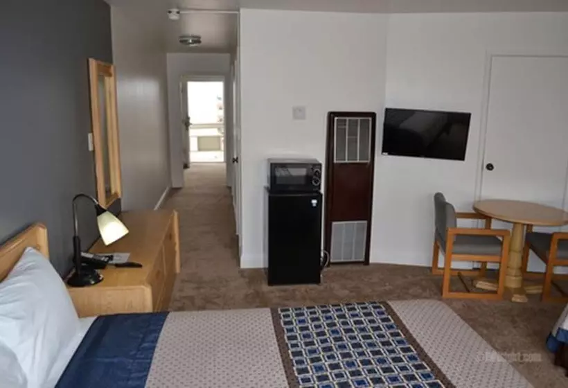 モーテル Ocean Inn