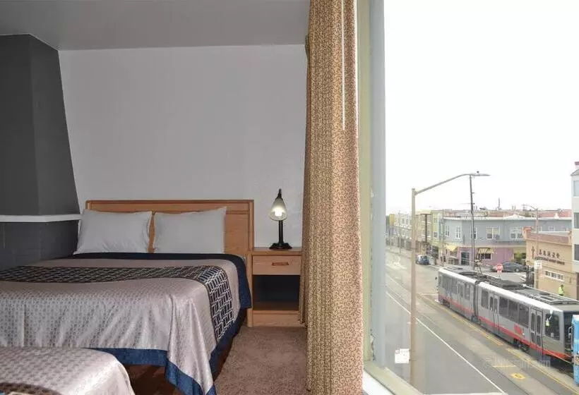 モーテル Ocean Inn