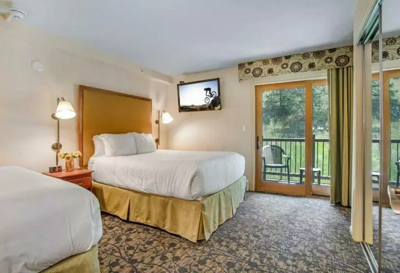 Hotelli Bluegreen S Streamside At Vail