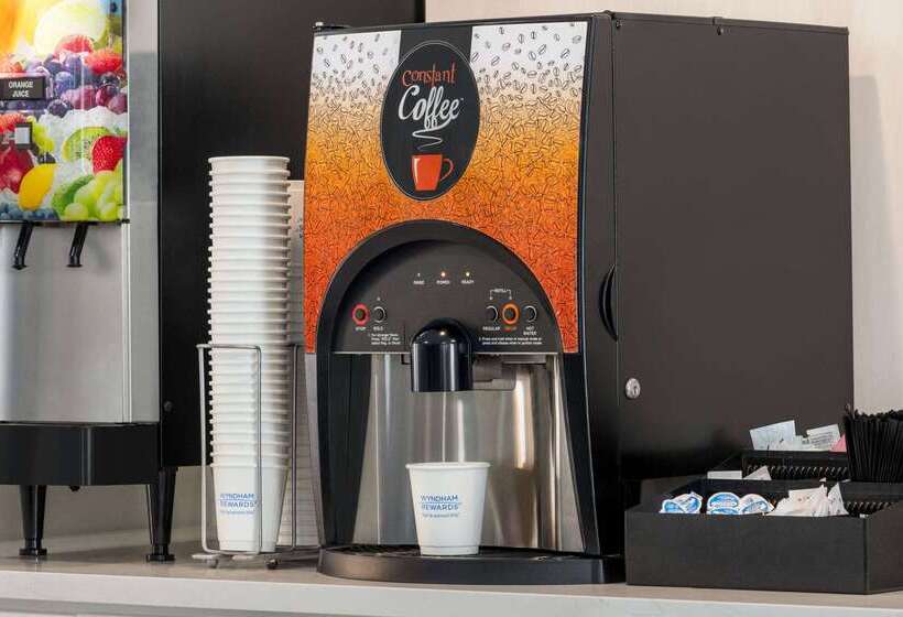 فندق Days Inn By Wyndham Shallotte