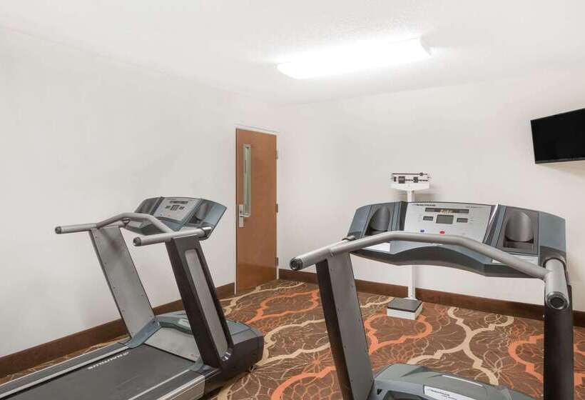 فندق Days Inn By Wyndham Shallotte