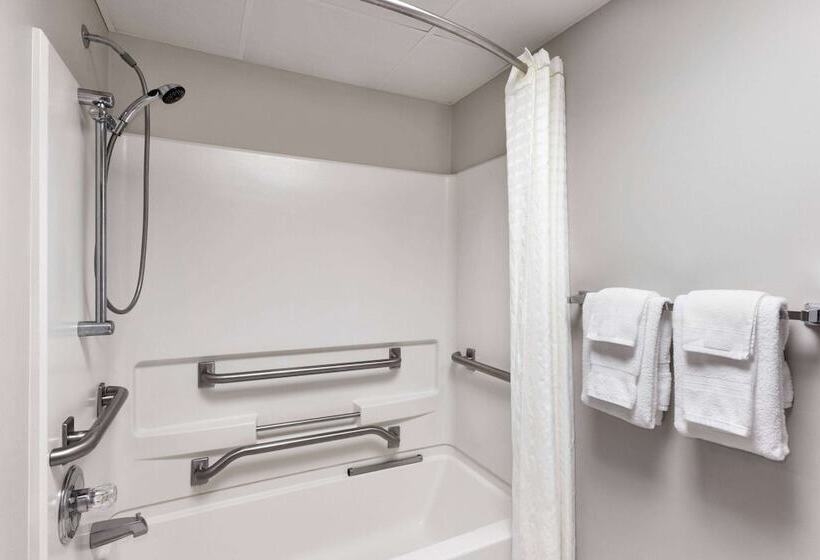 فندق Days Inn By Wyndham Shallotte