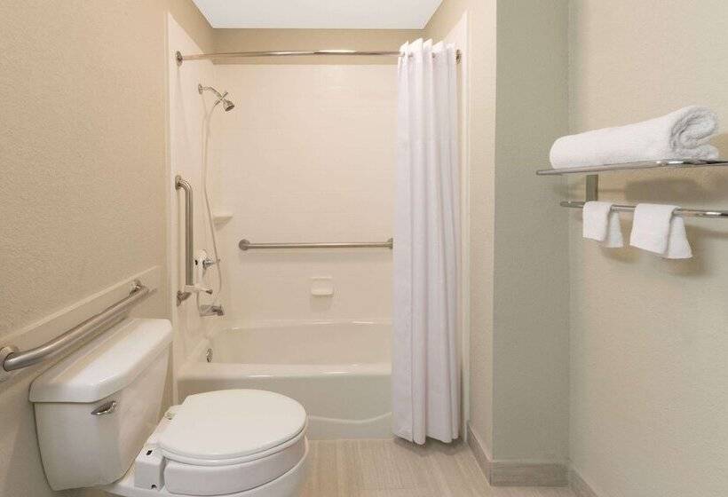 בית מלון כפרי Days Inn By Wyndham Snyder