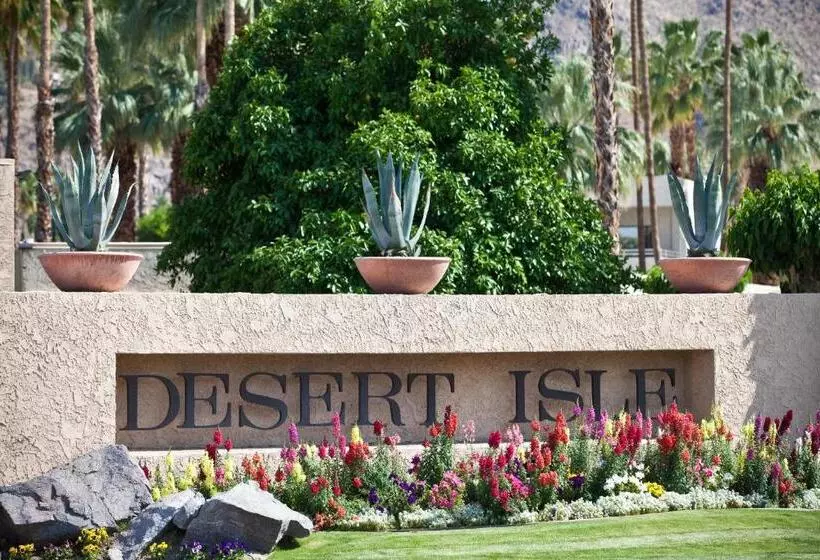 Hotelli Desert Isle Resort