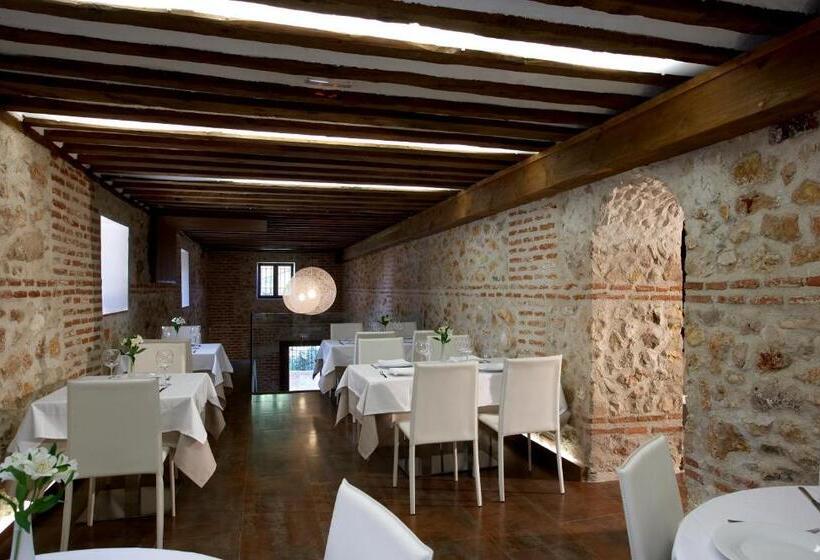 فندق El Pontifical