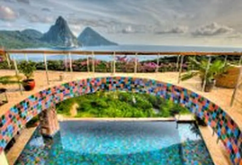 Hotelli Jade Mountain