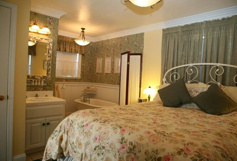 בית מלון כפרי Pescadero Creek Inn