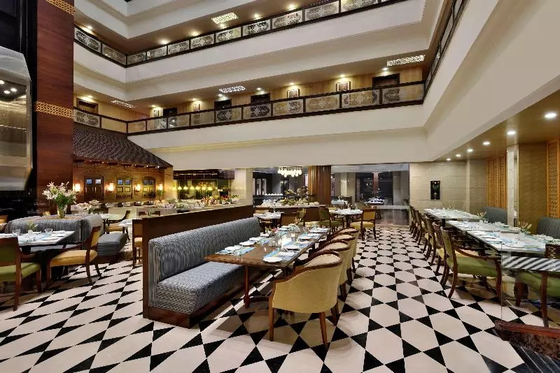 Hotel Radisson Srinagar