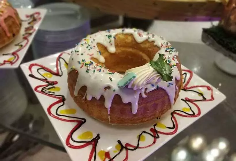 Hotel Radisson Srinagar