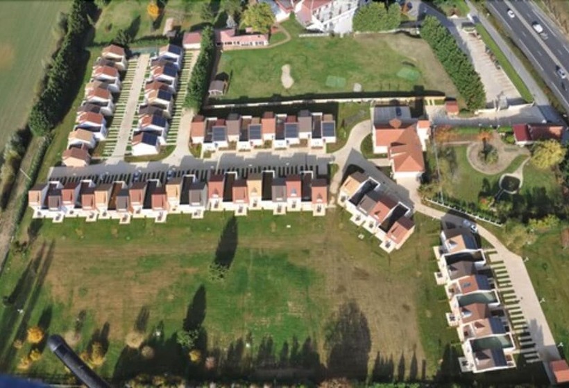 בית מלון כפרי Residence Hôteliere La Cerisaie