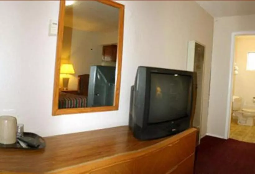 ホテル Sunset Inn And Suites