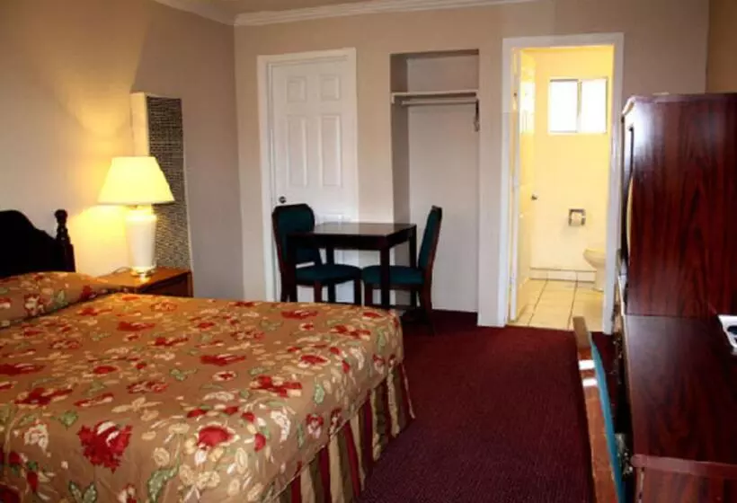 ホテル Sunset Inn And Suites