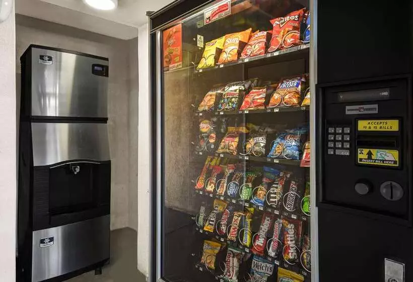 Motel 6north Ridgeville, Oh  Cleveland Intl Airport  N Ridgeville