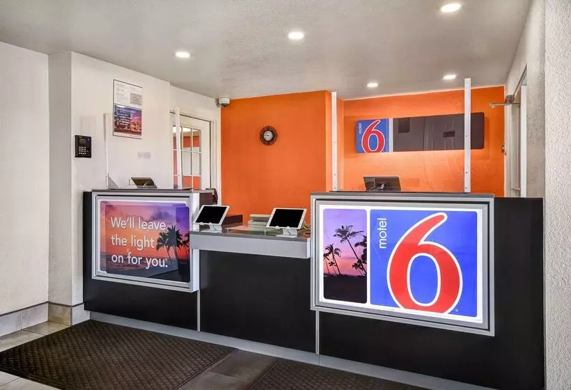 Motel 6north Ridgeville, Oh  Cleveland Intl Airport  N Ridgeville