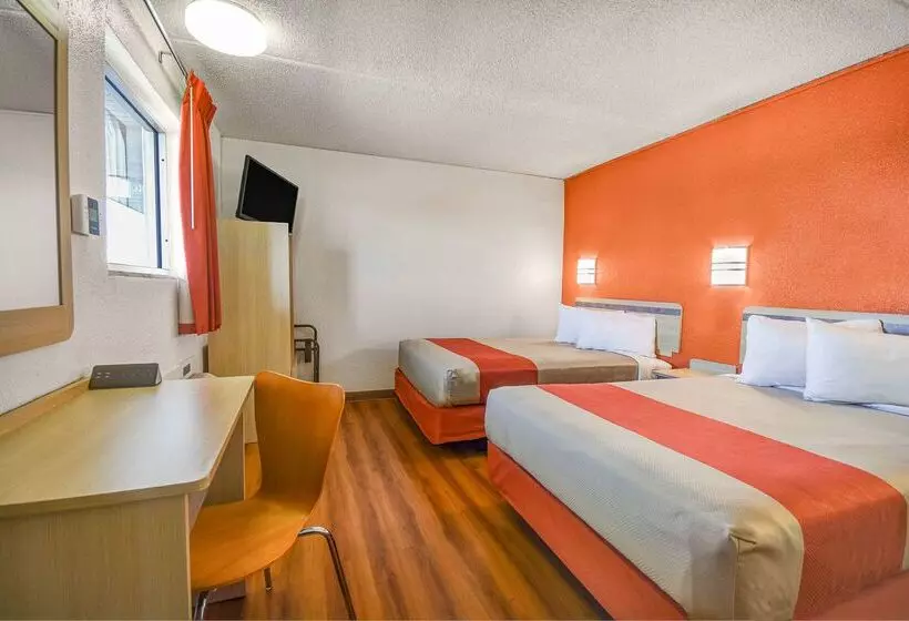 Motel 6north Ridgeville, Oh  Cleveland Intl Airport  N Ridgeville