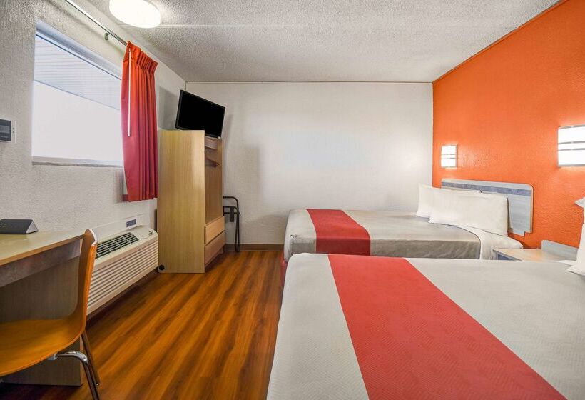 Motel 6north Ridgeville, Oh Cleveland Intl Airport N Ridgeville