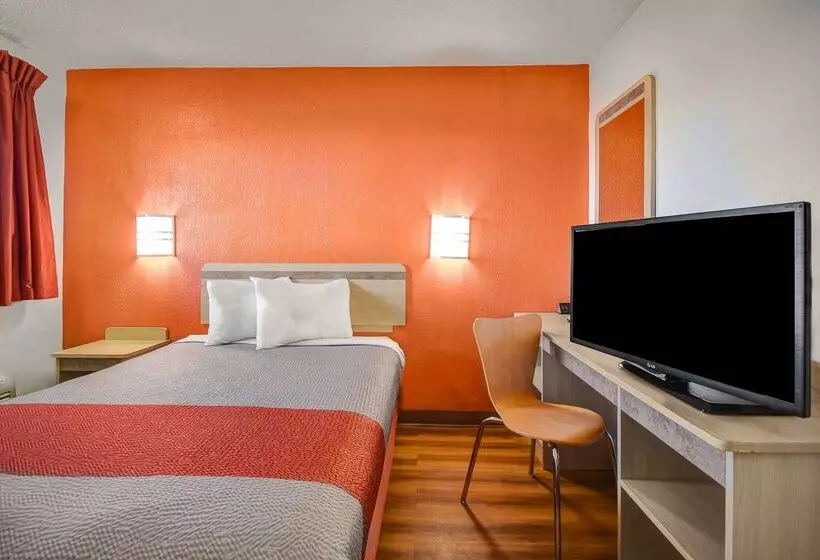 Motel 6north Ridgeville, Oh  Cleveland Intl Airport  N Ridgeville