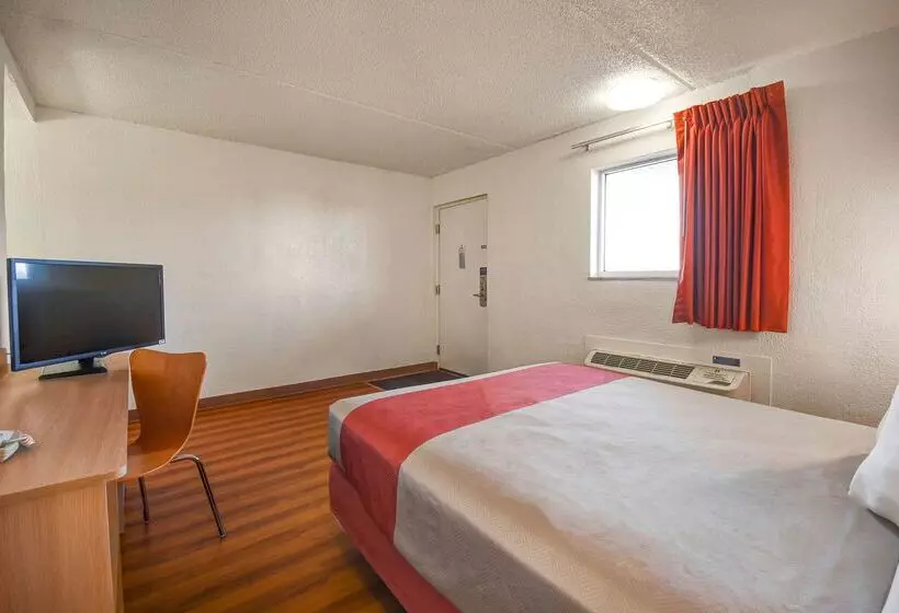 Motel 6north Ridgeville, Oh  Cleveland Intl Airport  N Ridgeville