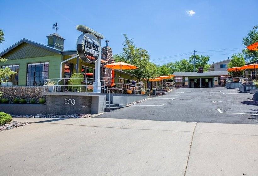 מוטל The Motor Lodge