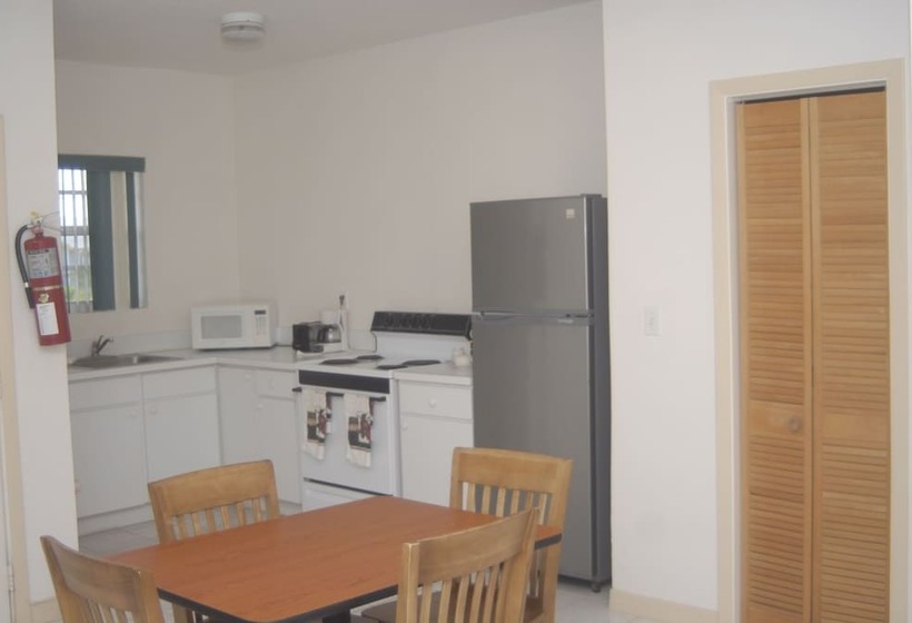 Ocean Pearl Bonefishing Resort