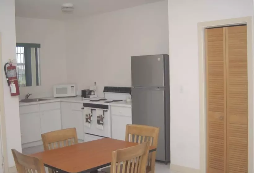 Ocean Pearl Bonefishing Resort