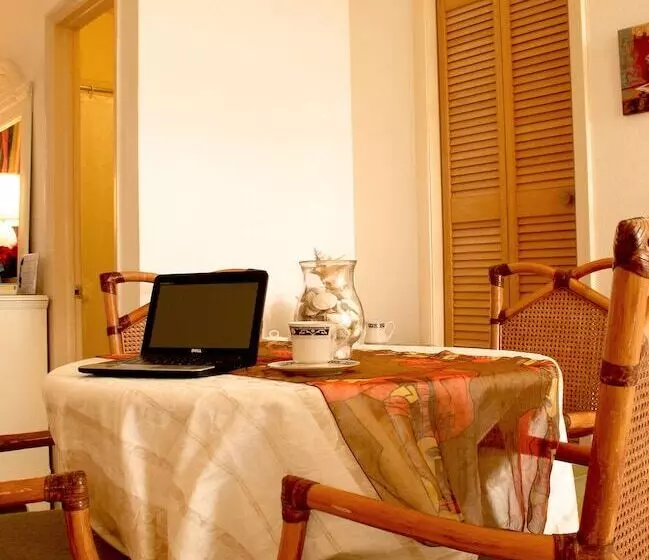 Ocean Pearl Bonefishing Resort