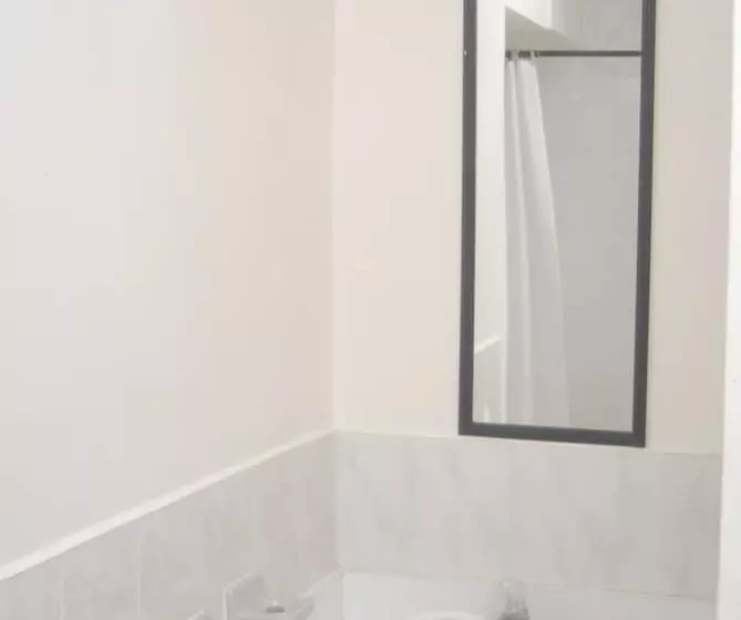 Ocean Pearl Bonefishing Resort