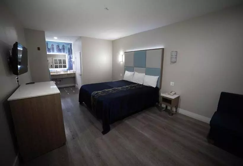 膳宿费 Mid City Inn & Suites Pico Rivera